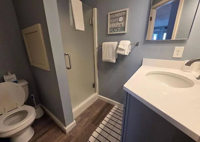 North Shore Inn Tc 307